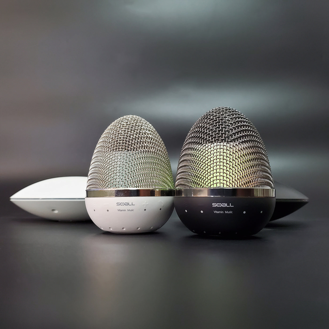 LANGTU magnetic levitation LED light bluetooth wireless floating speaker